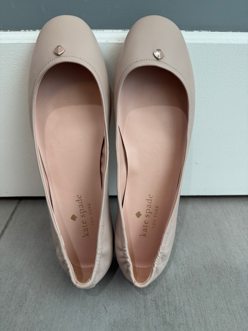 kate spade Pale Pink Leather Round-Toe Ballet Flats with Gold Logo